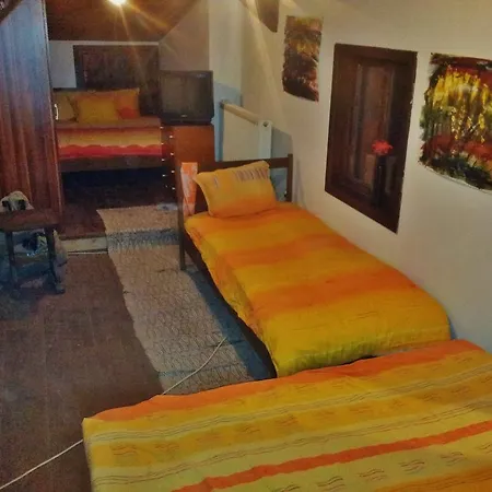 Kutsina Penzion *